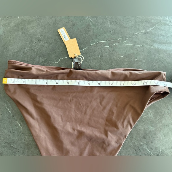 SKIMS Espresso Swimwear Top LIMITED EDITION - Picture 6 of 7